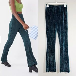 Urban Outfitters Plisse High Rise Flare Pants Size Small Green Suede 70s Disco